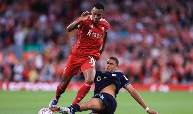 赛后体能课后；利物浦队长鼓劲备战全明星赛；球迷炸锅；细节决定成败 