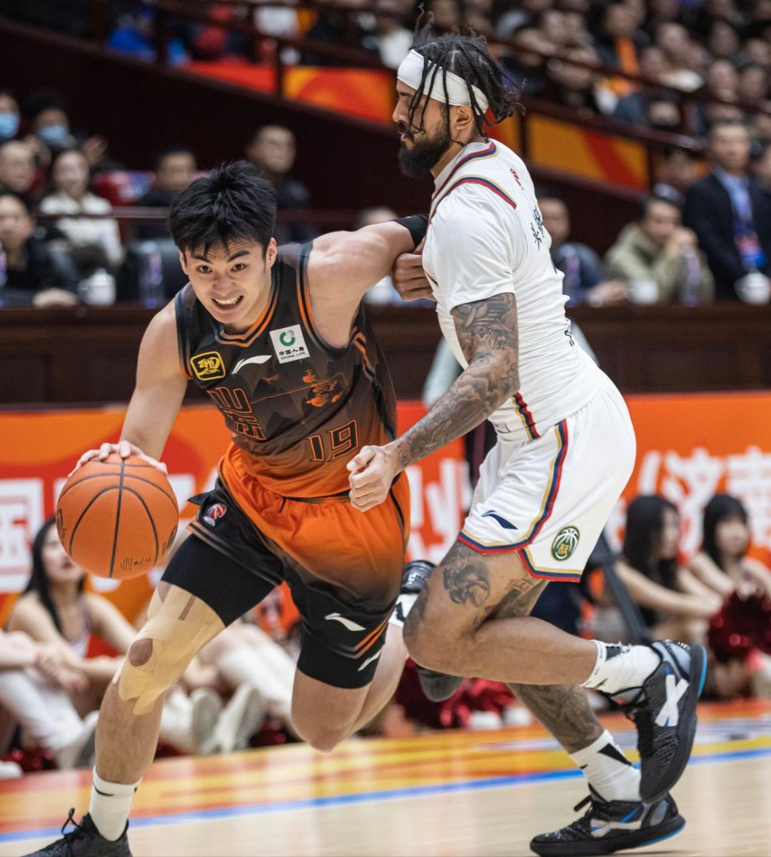 新疆广汇迎NBA常规赛关键赛,今夜伤情更新,话题不断,心理建设被强调(新疆广汇队最新消息) 新疆广汇迎NBA常规赛关键赛,今夜伤情更新,话题不断,心理建设被强调(新疆广汇队最新消息)