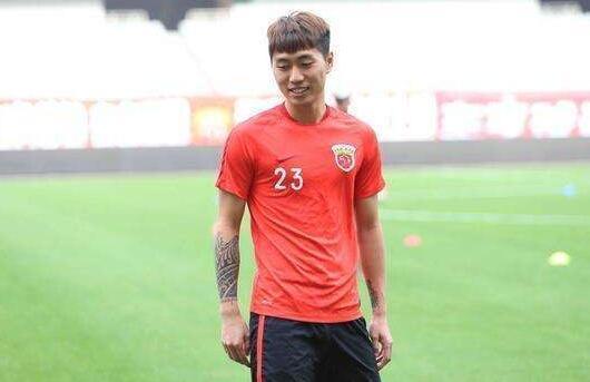 北京国安内部会议纪要流出：关键时刻回应争议，德甲使命明确，团队化学反应显著(北京国安2024)