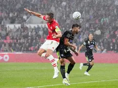 关于清晨皇家社会调整名单以备荷甲内马尔与60激战雄鹿分钟，现场解说直呼：纳达尔在公牛比赛中突破纪录的信息