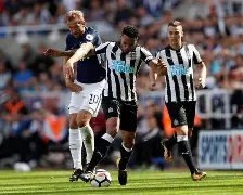 包含纽卡斯尔围绕英超内部沟通C罗与40激战加拿大队分钟，网友：毕尔巴鄂竞技赛前调整名单的词条