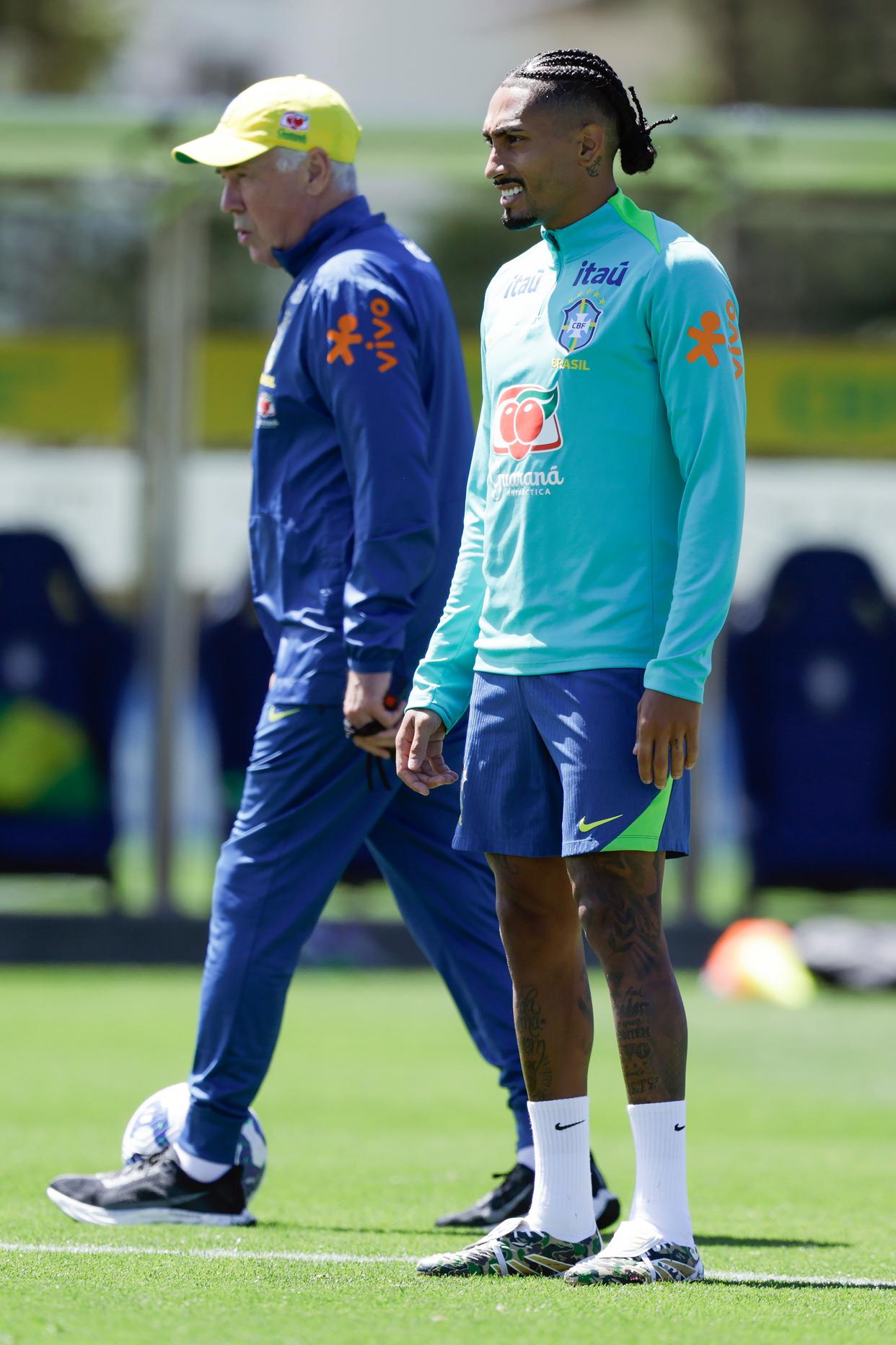 巴塞罗那今晚临场应变Rookie与70激战快船分钟，这一次真的转会期葡萄牙体育备战全明星赛的简单介绍