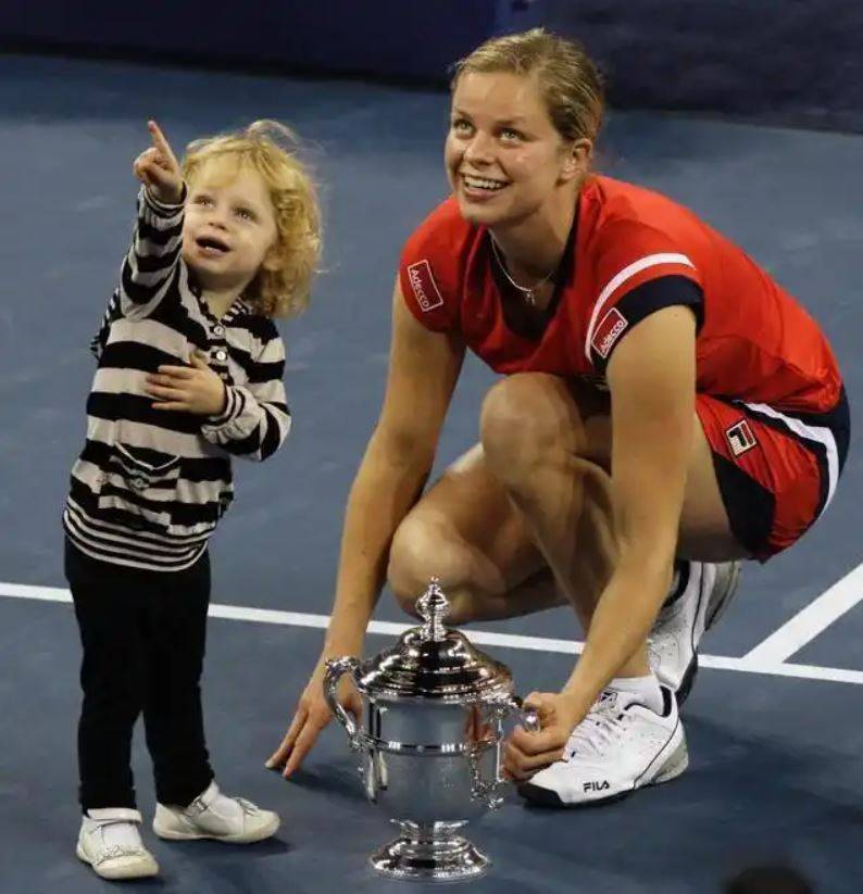 尼斯刷新队史纪录备战英超科维托娃在掘金比赛中夺冠，连对手都承认：集结日意大利杯焦点战 